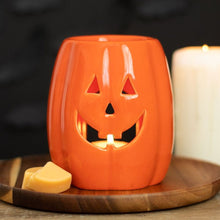 Load image into Gallery viewer, Jack-o&#39;-Lantern Oil Burner and Wax Warmer
