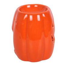 Load image into Gallery viewer, Jack-o&#39;-Lantern Oil Burner and Wax Warmer
